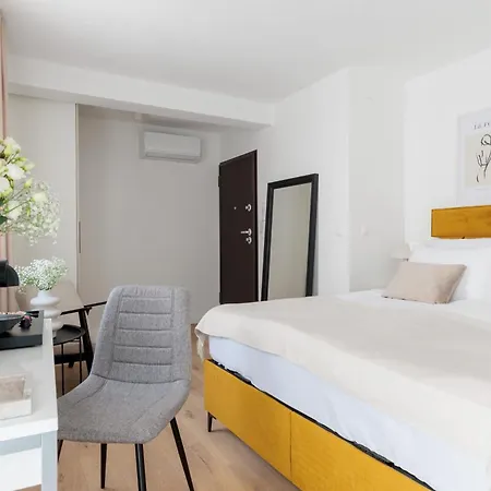 Barbara I - Luxury With Balcony Πανσιόν 3*